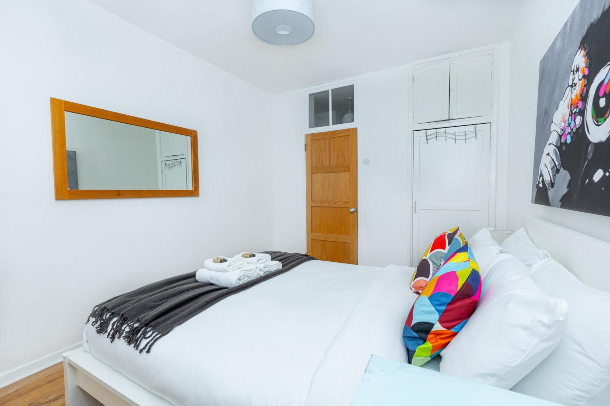 Bright Modern 1 Bedroom Flat, 5 Min To Vauxhall St Londra Dış mekan fotoğraf