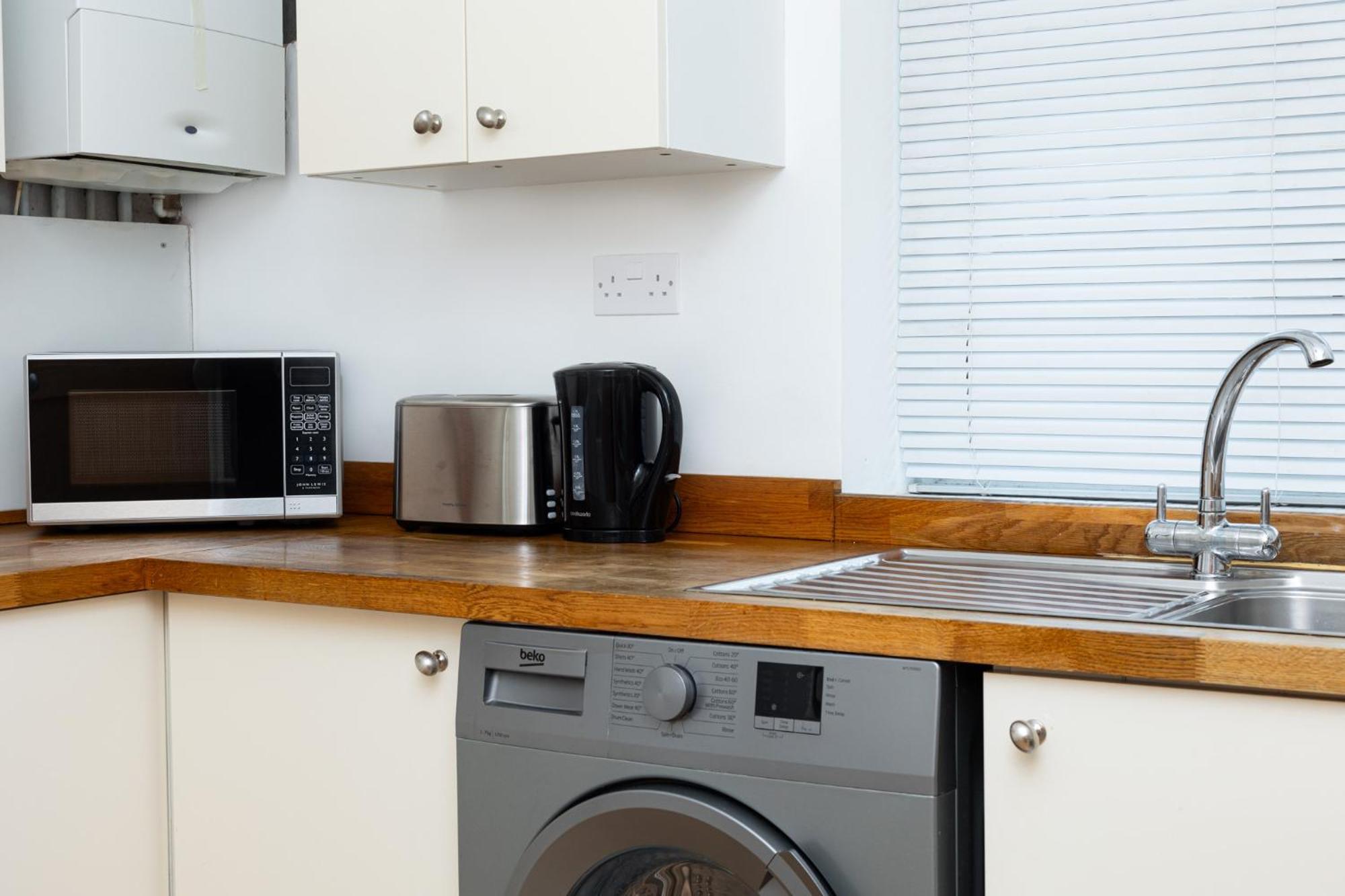 Bright Modern 1 Bedroom Flat, 5 Min To Vauxhall St Londra Dış mekan fotoğraf